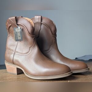 DINGO Leather Ankle Boots Women's Size 9 Cowboy Cowgirl Western Boho Booties